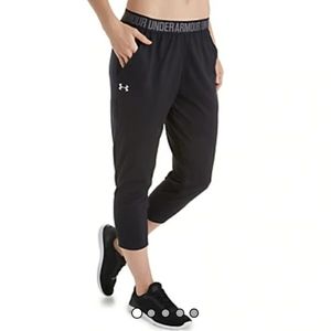 Womens cropped under armour joggers